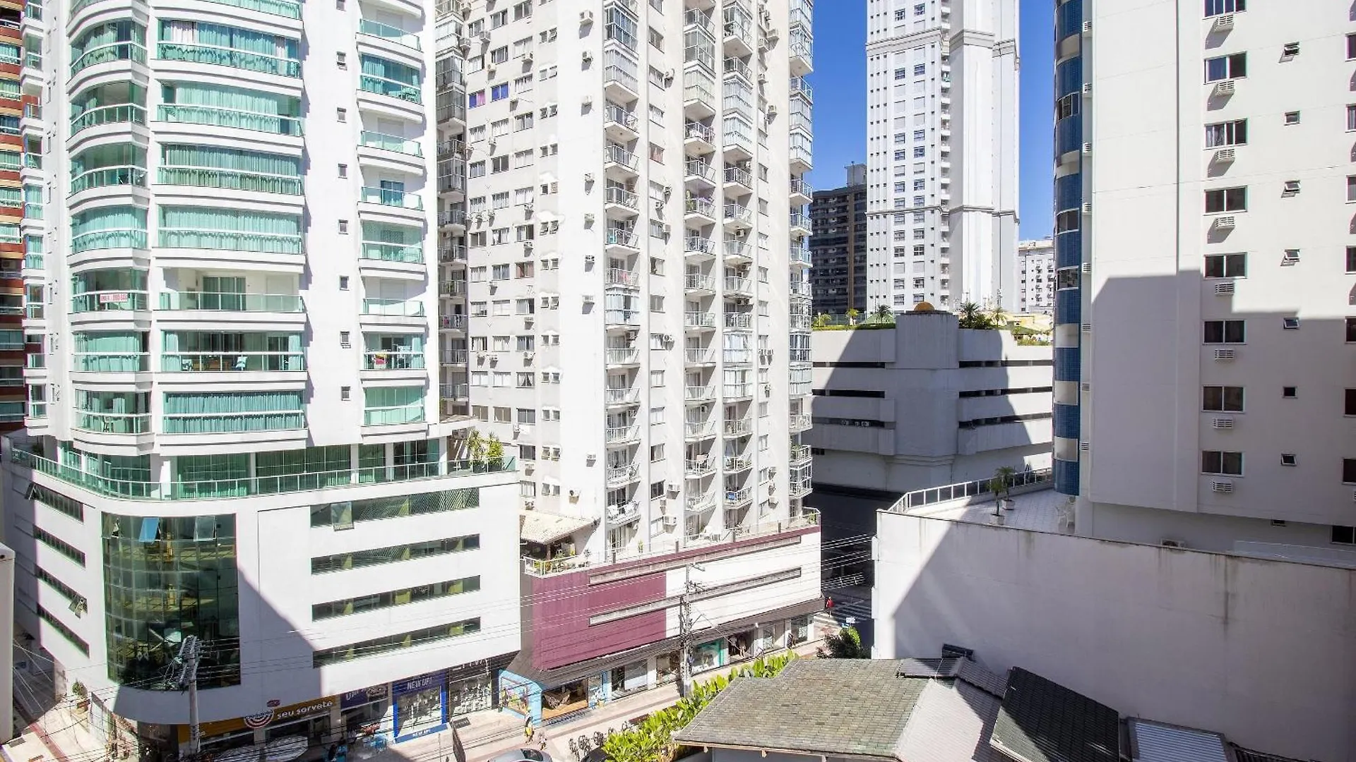 Pos53B - Prox Shopping Atlantico, Garagem, Wi-Fi Apartment Balneario Camboriu